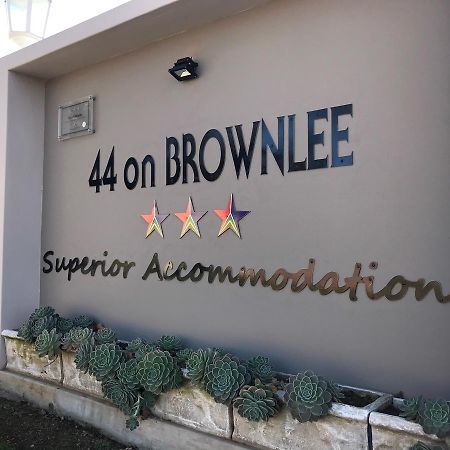 ホテル 44 On Brownlee コクスタッド エクステリア 写真